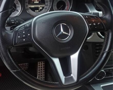 Белый Мерседес ГЛК-Класс, объемом двигателя 2.1 л и пробегом 235 тыс. км за 14000 $, фото 4 на Automoto.ua