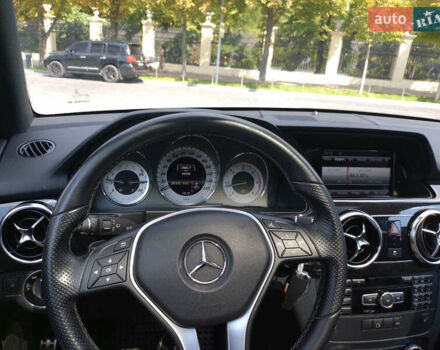 Мерседес ГЛК-Клас 2013 у Дніпро (Дніпропетровську) на Automoto.ua Білий Мерседес ГЛК-Клас, об'ємом двигуна 2.14 л та пробігом 98 тис. км за 18500 $, фото 3 на Automoto.ua