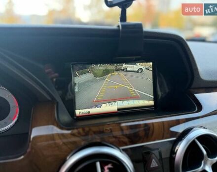 Мерседес ГЛК-Класс 2014 в Киеве на Automoto.ua Белый Мерседес ГЛК-Класс, объемом двигателя 2.14 л и пробегом 268 тыс. км за 20490 $, фото 19 на Automoto.ua