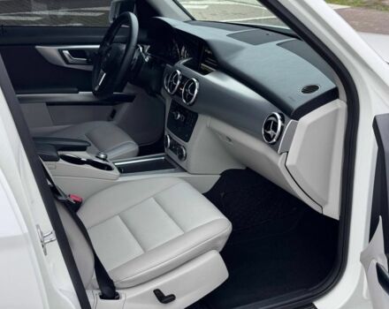 Белый Мерседес ГЛК-Класс, объемом двигателя 3.5 л и пробегом 227 тыс. км за 14650 $, фото 19 на Automoto.ua