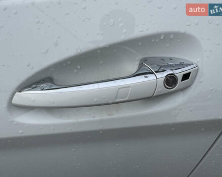 Белый Мерседес ГЛК-Класс, объемом двигателя 3.5 л и пробегом 251 тыс. км за 13990 $, фото 14 на Automoto.ua