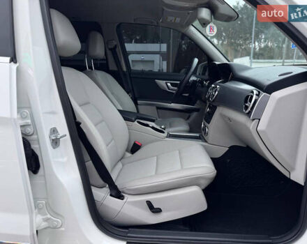 Белый Мерседес ГЛК-Класс, объемом двигателя 3.5 л и пробегом 227 тыс. км за 14650 $, фото 35 на Automoto.ua