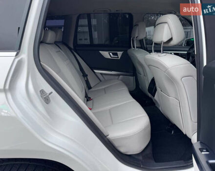 Белый Мерседес ГЛК-Класс, объемом двигателя 3.5 л и пробегом 227 тыс. км за 14650 $, фото 37 на Automoto.ua