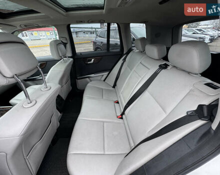 Белый Мерседес ГЛК-Класс, объемом двигателя 3.5 л и пробегом 251 тыс. км за 13990 $, фото 29 на Automoto.ua