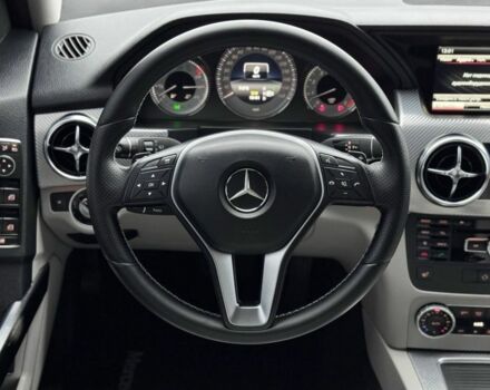 Белый Мерседес ГЛК-Класс, объемом двигателя 3.5 л и пробегом 227 тыс. км за 14650 $, фото 13 на Automoto.ua