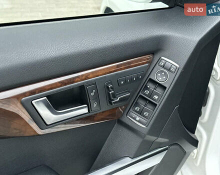 Белый Мерседес ГЛК-Класс, объемом двигателя 2.14 л и пробегом 170 тыс. км за 15500 $, фото 50 на Automoto.ua