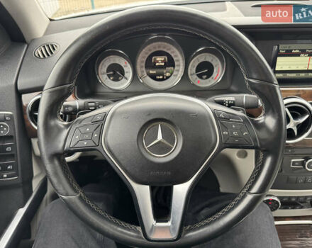 Белый Мерседес ГЛК-Класс, объемом двигателя 3.5 л и пробегом 251 тыс. км за 13990 $, фото 22 на Automoto.ua