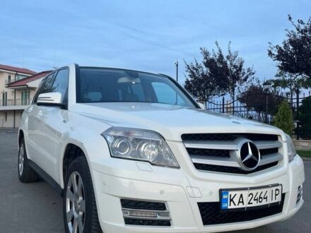 Мерседес ГЛК-Класс 2010 в Киеве на Automoto.ua Белый Мерседес ГЛК-Класс, объемом двигателя 2.1 л и пробегом 320 тыс. км за 13500 $, фото 1 на Automoto.ua