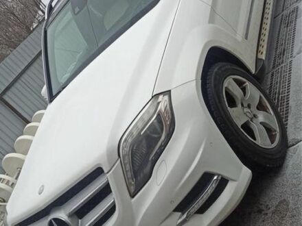 Белый Мерседес ГЛК-Класс, объемом двигателя 2.1 л и пробегом 235 тыс. км за 14000 $, фото 1 на Automoto.ua