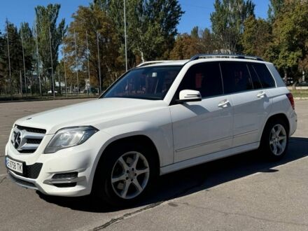 Белый Мерседес ГЛК-Класс, объемом двигателя 2.1 л и пробегом 360 тыс. км за 15000 $, фото 1 на Automoto.ua