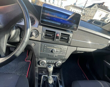 Мерседес ГЛК-Класс 2010 в Коломые на Automoto.ua Черный Мерседес ГЛК-Класс, объемом двигателя 2.14 л и пробегом 261 тыс. км за 11800 $, фото 21 на Automoto.ua