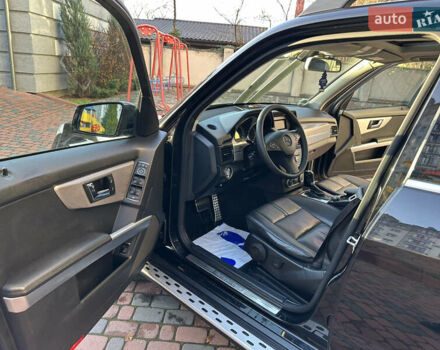 Черный Мерседес ГЛК-Класс, объемом двигателя 2.14 л и пробегом 280 тыс. км за 12650 $, фото 102 на Automoto.ua