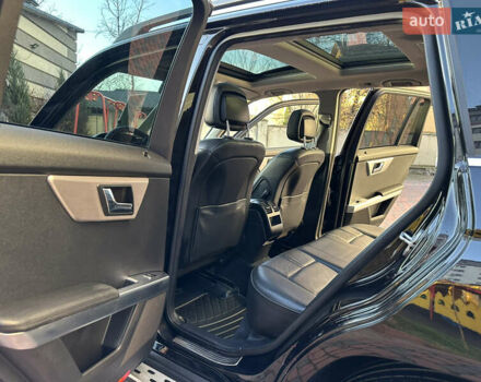 Черный Мерседес ГЛК-Класс, объемом двигателя 2.14 л и пробегом 280 тыс. км за 12650 $, фото 154 на Automoto.ua