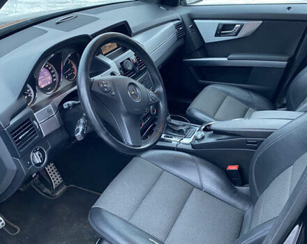 Чорний Мерседес ГЛК-Клас, об'ємом двигуна 2.14 л та пробігом 340 тис. км за 14000 $, фото 10 на Automoto.ua