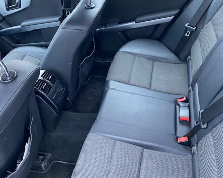 Чорний Мерседес ГЛК-Клас, об'ємом двигуна 2.14 л та пробігом 340 тис. км за 14000 $, фото 7 на Automoto.ua