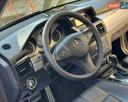 Черный Мерседес ГЛК-Класс, объемом двигателя 2.14 л и пробегом 280 тыс. км за 12650 $, фото 117 на Automoto.ua