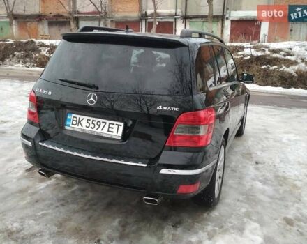 Мерседес ГЛК-Класс 2011 в Ровно на Automoto.ua Черный Мерседес ГЛК-Класс, объемом двигателя 3.5 л и пробегом 130 тыс. км за 14700 $, фото 3 на Automoto.ua
