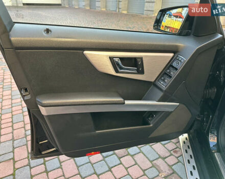 Черный Мерседес ГЛК-Класс, объемом двигателя 2.14 л и пробегом 280 тыс. км за 12650 $, фото 122 на Automoto.ua