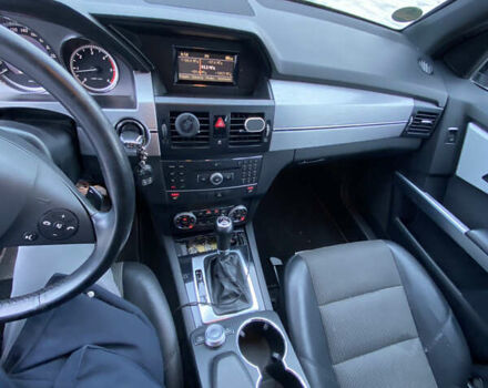 Чорний Мерседес ГЛК-Клас, об'ємом двигуна 2.14 л та пробігом 340 тис. км за 14000 $, фото 14 на Automoto.ua