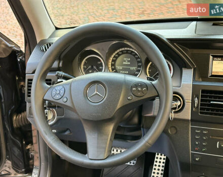 Черный Мерседес ГЛК-Класс, объемом двигателя 2.14 л и пробегом 280 тыс. км за 12650 $, фото 136 на Automoto.ua