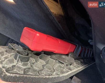 Черный Мерседес ГЛК-Класс, объемом двигателя 2.14 л и пробегом 280 тыс. км за 12650 $, фото 181 на Automoto.ua