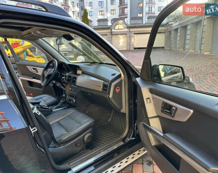 Черный Мерседес ГЛК-Класс, объемом двигателя 2.14 л и пробегом 280 тыс. км за 12650 $, фото 138 на Automoto.ua