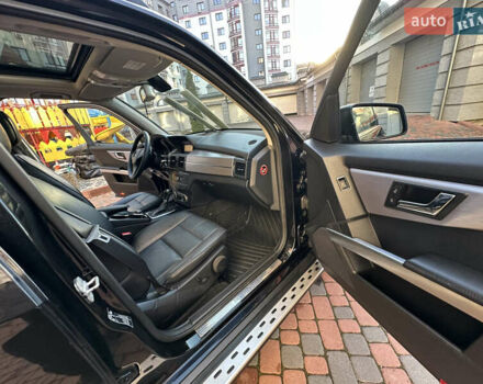 Черный Мерседес ГЛК-Класс, объемом двигателя 2.14 л и пробегом 280 тыс. км за 12650 $, фото 151 на Automoto.ua