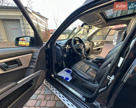 Черный Мерседес ГЛК-Класс, объемом двигателя 2.14 л и пробегом 280 тыс. км за 12650 $, фото 128 на Automoto.ua