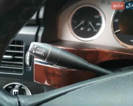 Мерседес ГЛК-Класс 2011 в Ровно на Automoto.ua Черный Мерседес ГЛК-Класс, объемом двигателя 3.5 л и пробегом 130 тыс. км за 14700 $, фото 21 на Automoto.ua