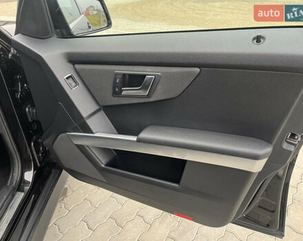 Черный Мерседес ГЛК-Класс, объемом двигателя 2.14 л и пробегом 211 тыс. км за 13900 $, фото 26 на Automoto.ua