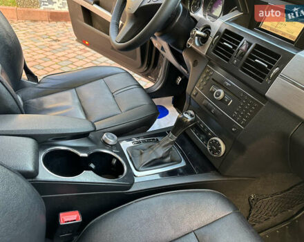 Черный Мерседес ГЛК-Класс, объемом двигателя 2.14 л и пробегом 280 тыс. км за 12650 $, фото 143 на Automoto.ua