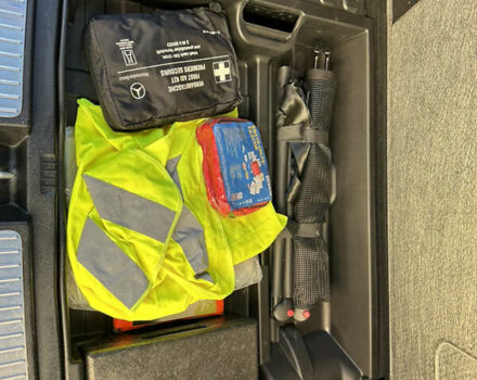 Черный Мерседес ГЛК-Класс, объемом двигателя 2.14 л и пробегом 280 тыс. км за 12650 $, фото 183 на Automoto.ua