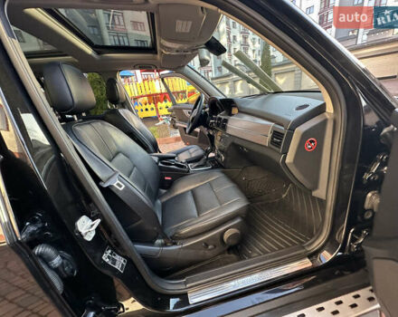 Черный Мерседес ГЛК-Класс, объемом двигателя 2.14 л и пробегом 280 тыс. км за 12650 $, фото 152 на Automoto.ua