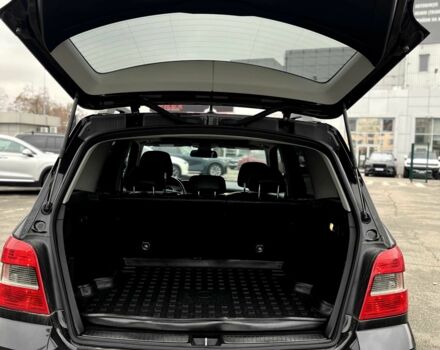 Черный Мерседес ГЛК-Класс, объемом двигателя 3.5 л и пробегом 216 тыс. км за 12700 $, фото 7 на Automoto.ua