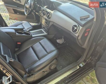 Черный Мерседес ГЛК-Класс, объемом двигателя 2.14 л и пробегом 265 тыс. км за 15500 $, фото 3 на Automoto.ua
