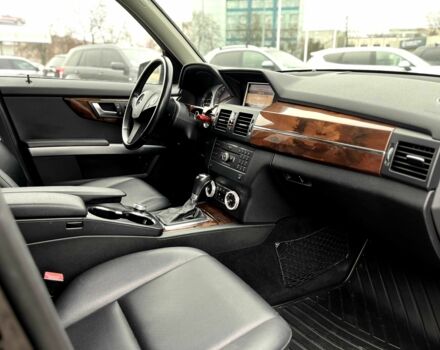 Черный Мерседес ГЛК-Класс, объемом двигателя 3.5 л и пробегом 216 тыс. км за 12700 $, фото 18 на Automoto.ua