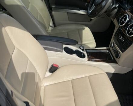 Черный Мерседес ГЛК-Класс, объемом двигателя 2.1 л и пробегом 274 тыс. км за 16500 $, фото 6 на Automoto.ua