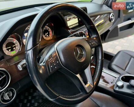Черный Мерседес ГЛК-Класс, объемом двигателя 3.5 л и пробегом 101 тыс. км за 15900 $, фото 41 на Automoto.ua