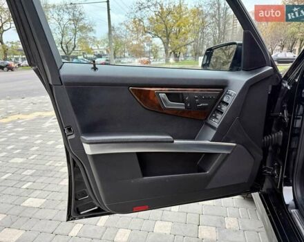 Черный Мерседес ГЛК-Класс, объемом двигателя 3.5 л и пробегом 101 тыс. км за 15900 $, фото 30 на Automoto.ua