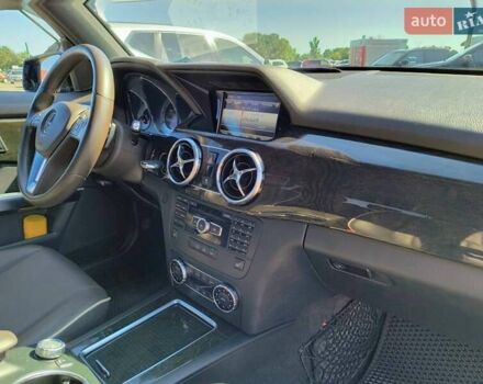 Чорний Мерседес ГЛК-Клас, об'ємом двигуна 2.14 л та пробігом 225 тис. км за 17500 $, фото 7 на Automoto.ua