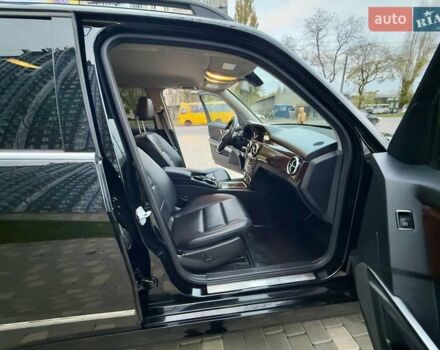 Черный Мерседес ГЛК-Класс, объемом двигателя 3.5 л и пробегом 101 тыс. км за 15900 $, фото 49 на Automoto.ua