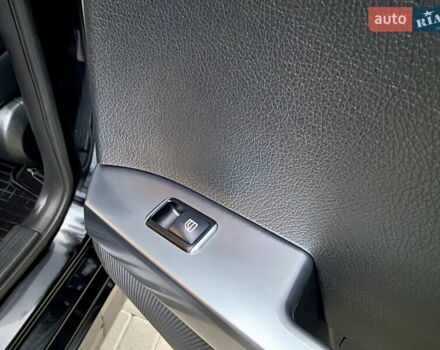 Черный Мерседес ГЛК-Класс, объемом двигателя 3.5 л и пробегом 101 тыс. км за 15900 $, фото 70 на Automoto.ua