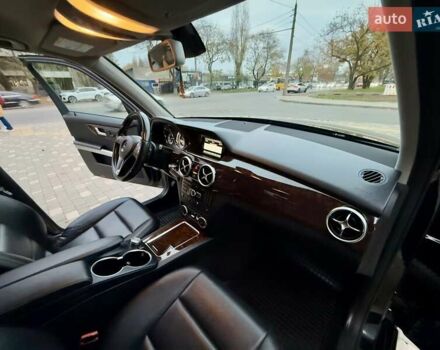 Черный Мерседес ГЛК-Класс, объемом двигателя 3.5 л и пробегом 101 тыс. км за 15900 $, фото 53 на Automoto.ua