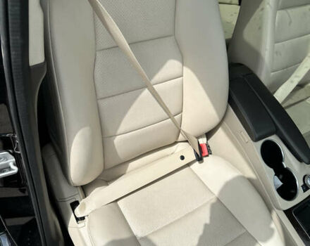 Чорний Мерседес ГЛК-Клас, об'ємом двигуна 2.14 л та пробігом 209 тис. км за 15000 $, фото 15 на Automoto.ua