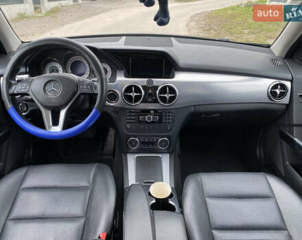 Чорний Мерседес ГЛК-Клас, об'ємом двигуна 2.14 л та пробігом 254 тис. км за 16000 $, фото 7 на Automoto.ua