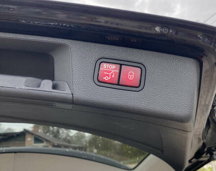 Чорний Мерседес ГЛК-Клас, об'ємом двигуна 2.14 л та пробігом 254 тис. км за 16000 $, фото 12 на Automoto.ua