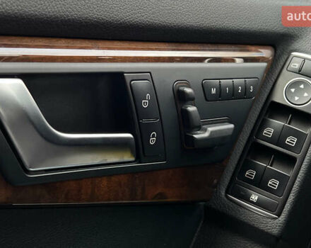 Черный Мерседес ГЛК-Класс, объемом двигателя 2.14 л и пробегом 80 тыс. км за 18999 $, фото 16 на Automoto.ua