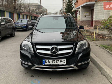 Мерседес ГЛК-Клас 2013 у Києві на Automoto.ua Чорний Мерседес ГЛК-Клас, об'ємом двигуна 2.1 л та пробігом 170 тис. км за 18000 $, фото 1 на Automoto.ua