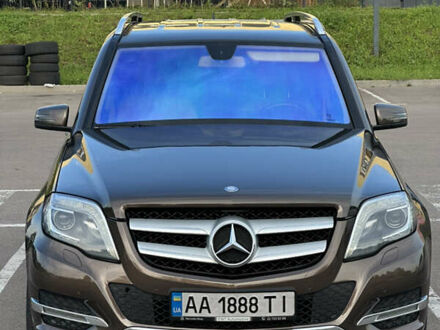 Мерседес ГЛК-Класс 2013 в Ровно на Automoto.ua Коричневый Мерседес ГЛК-Класс, объемом двигателя 2.14 л и пробегом 128 тыс. км за 19500 $, фото 1 на Automoto.ua