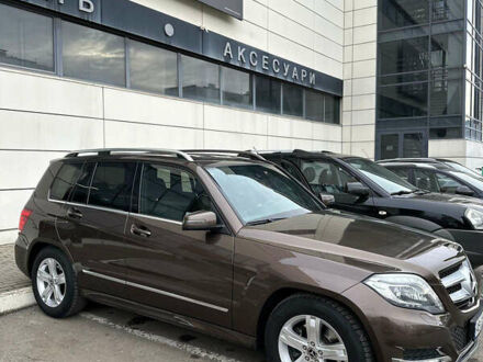 Мерседес ГЛК-Класс 2013 в Черновцах на Automoto.ua Коричневый Мерседес ГЛК-Класс, объемом двигателя 2.1 л и пробегом 145 тыс. км за 21000 $, фото 1 на Automoto.ua
